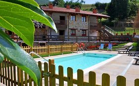 Casa Rural Los Llares